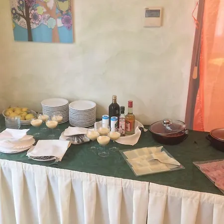 Ancora ホテル ベラーリア・イジェア・マリーナ